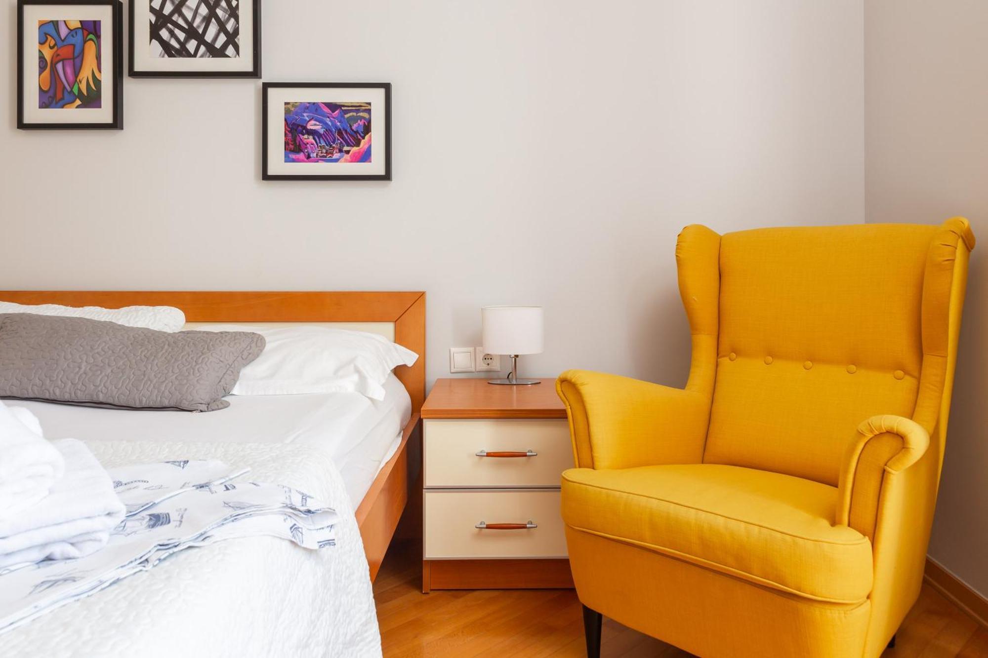 Brkic Apartments With Private Parking Makarska Exterior photo